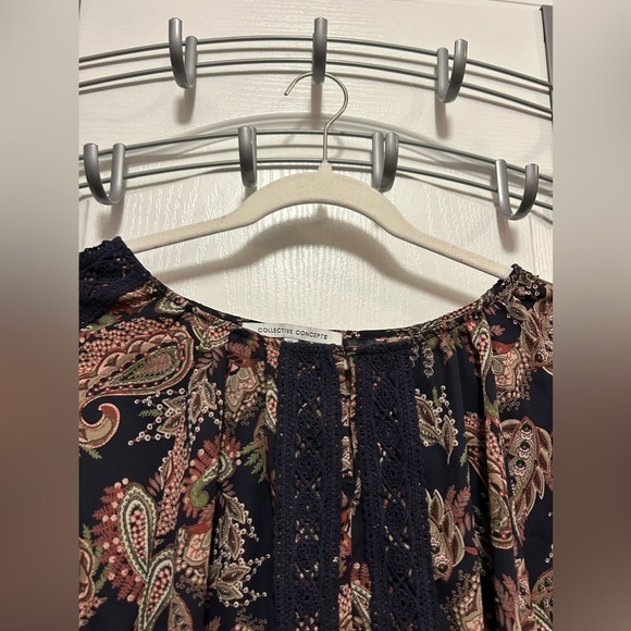 Collective Concepts paisley Blouse women’s Size XL boho keyhole crochet lace - Picture 3 of 16